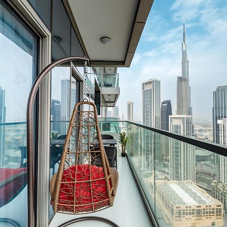 Apartamento Aliving Luxe 2Br With Burj Khalifa View Infinity Pool Midtown-4704 Dubái Exterior foto