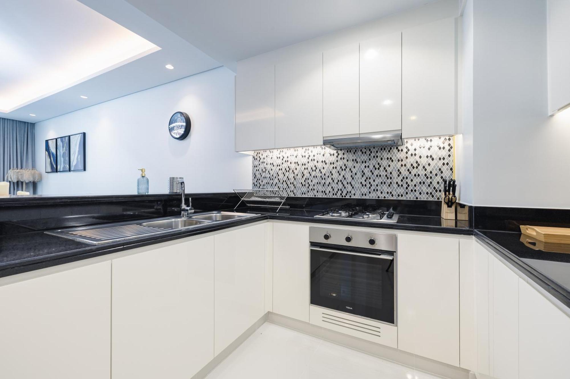 Apartamento Aliving Luxe 2Br With Burj Khalifa View Infinity Pool Midtown-4704 Dubái Exterior foto