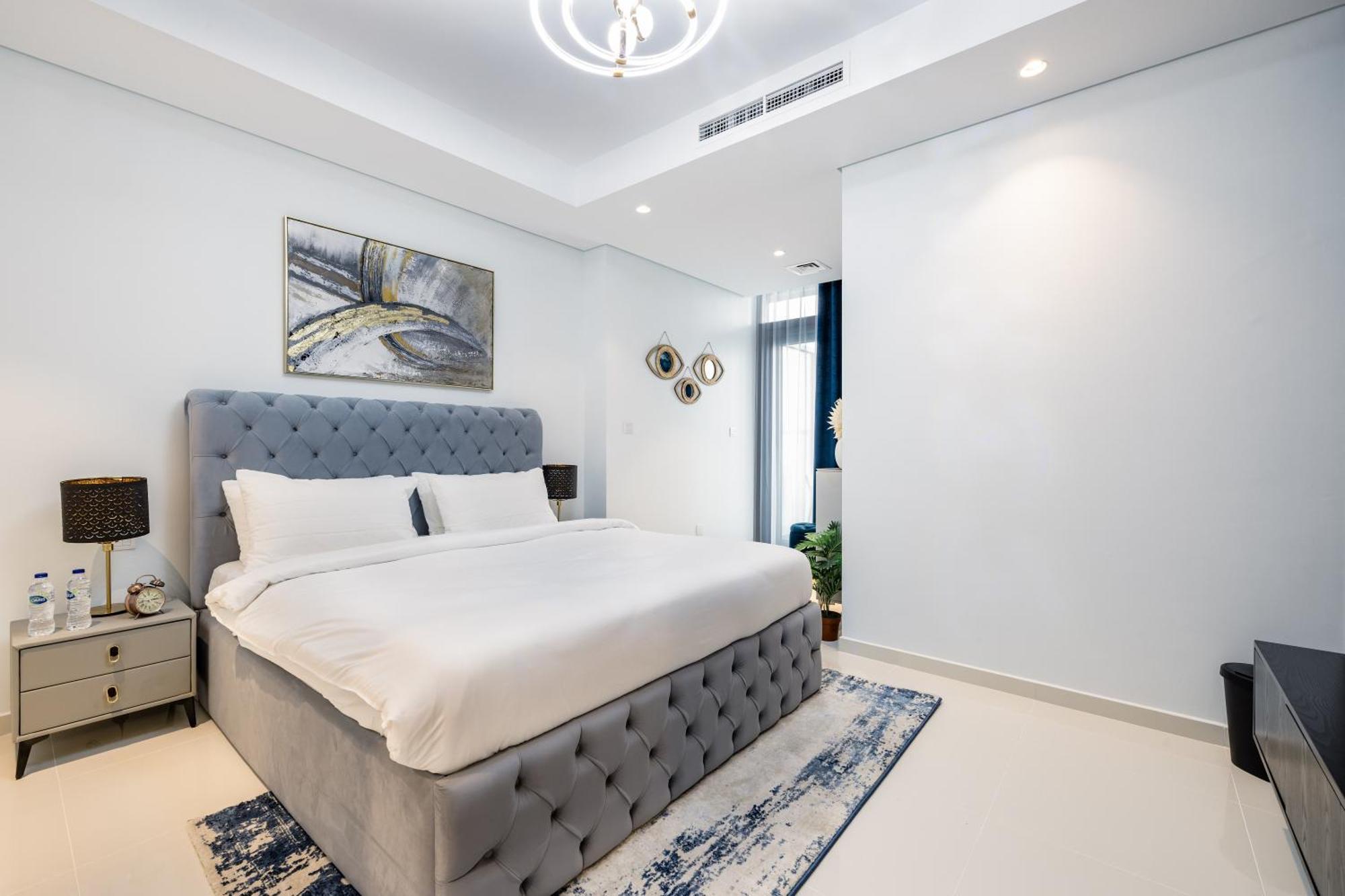 Apartamento Aliving Luxe 2Br With Burj Khalifa View Infinity Pool Midtown-4704 Dubái Exterior foto